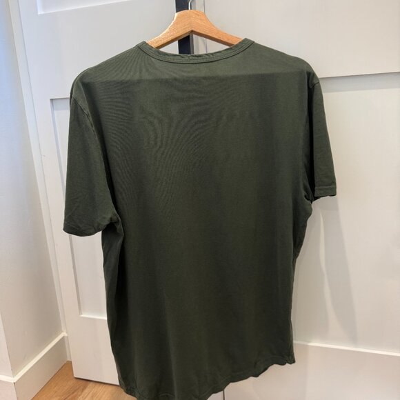 Buck Mason Pima Curved Hem Tee in Moss Green (Men’s Medium) - Picture 6 of 8